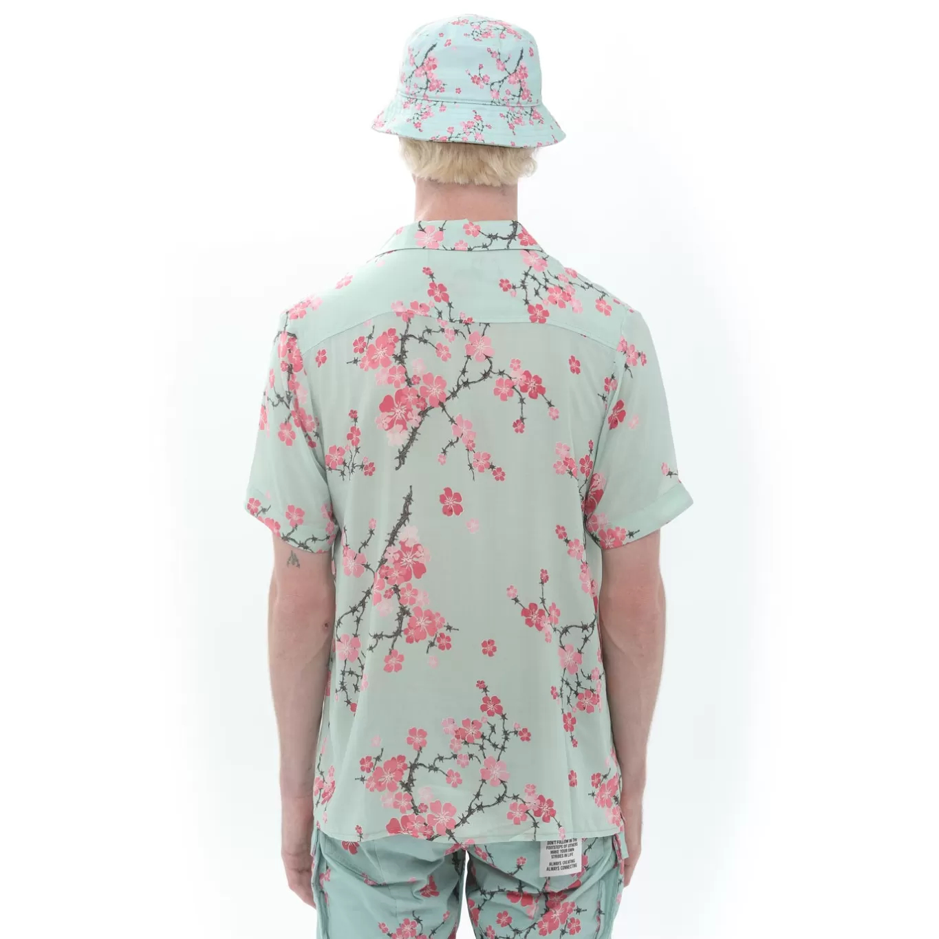 Cult Of Individuality Wovens<CAMP SHORT SLEEVE WOVEN SHIRT IN CHERRY BLOSSOM MULTI