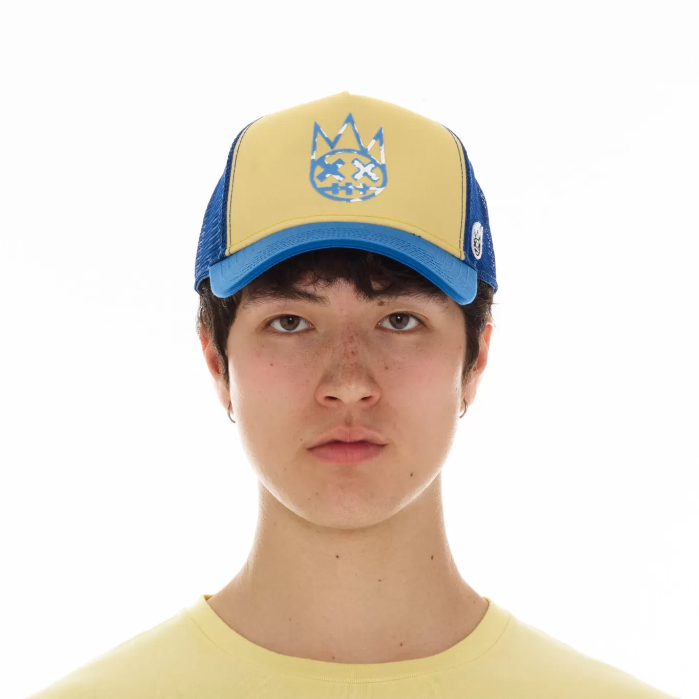 Cult Of Individuality Trucker Hats<CLEAN LOGO MESH BACK TRUCKER CURVED VISOR IN VINTAGE YELLOW