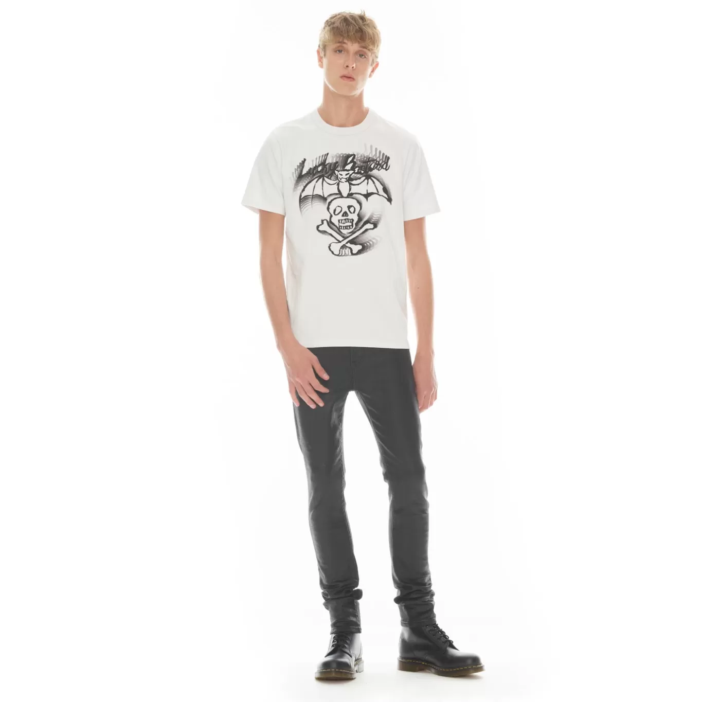 Cult Of Individuality T-Shirts<LUCKY BASTARD SHORT SLEEVE CREW NECK TEE IN WHITE