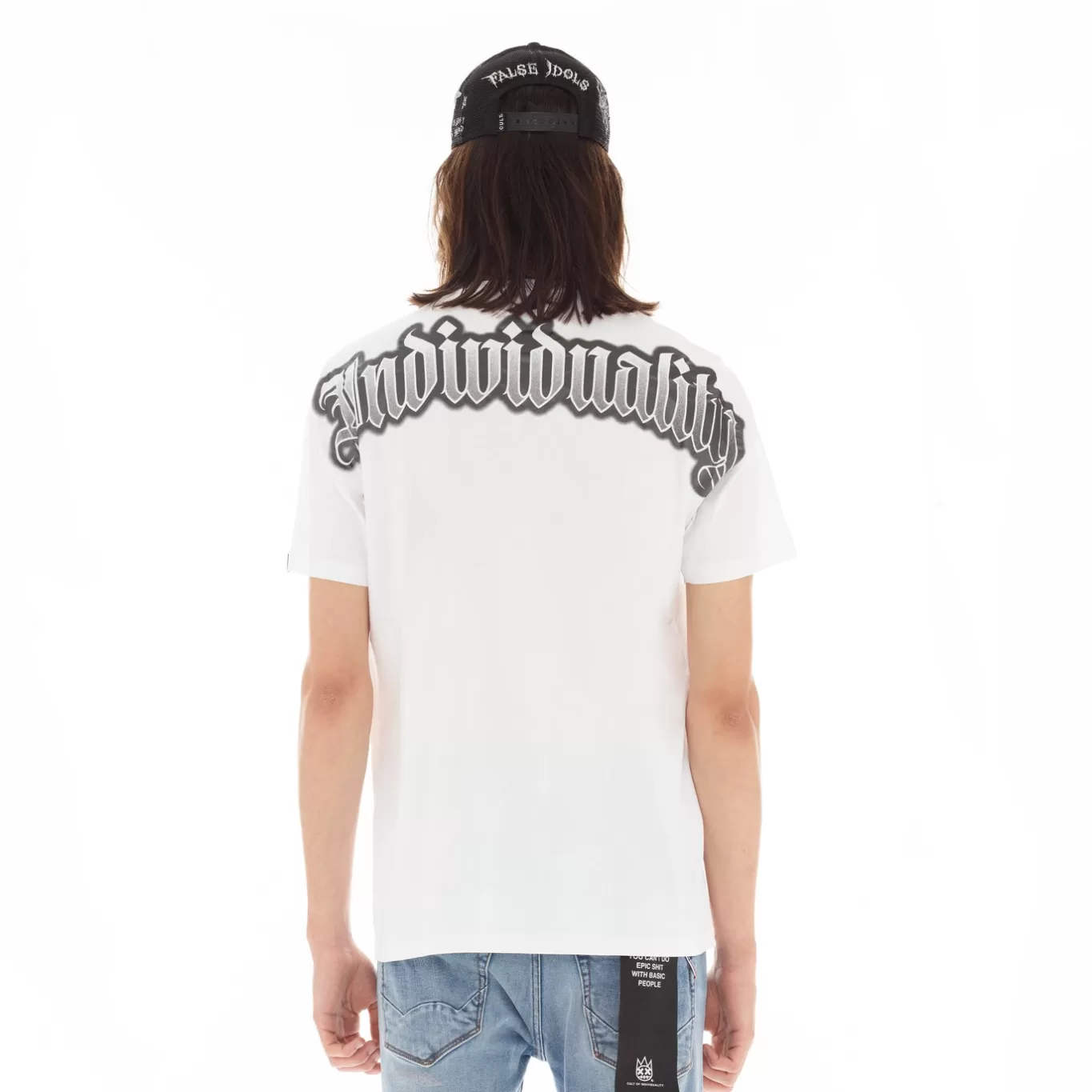 Cult Of Individuality T-Shirts<SHORT SLEEVE CREW NECK TEE "TRUST NO ONE" IN WHITE