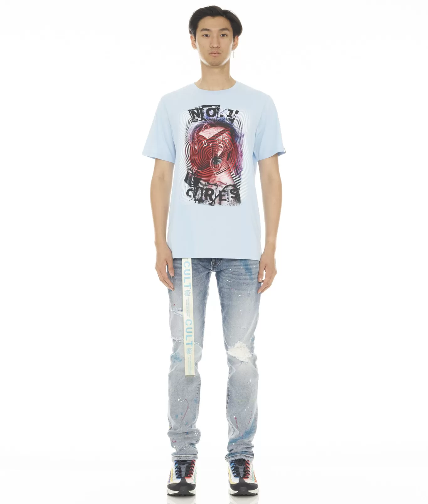 Cult Of Individuality T-Shirts<SHORT SLEEVE CREW NECK TEE "NO1 CARES" IN BABY BLUE