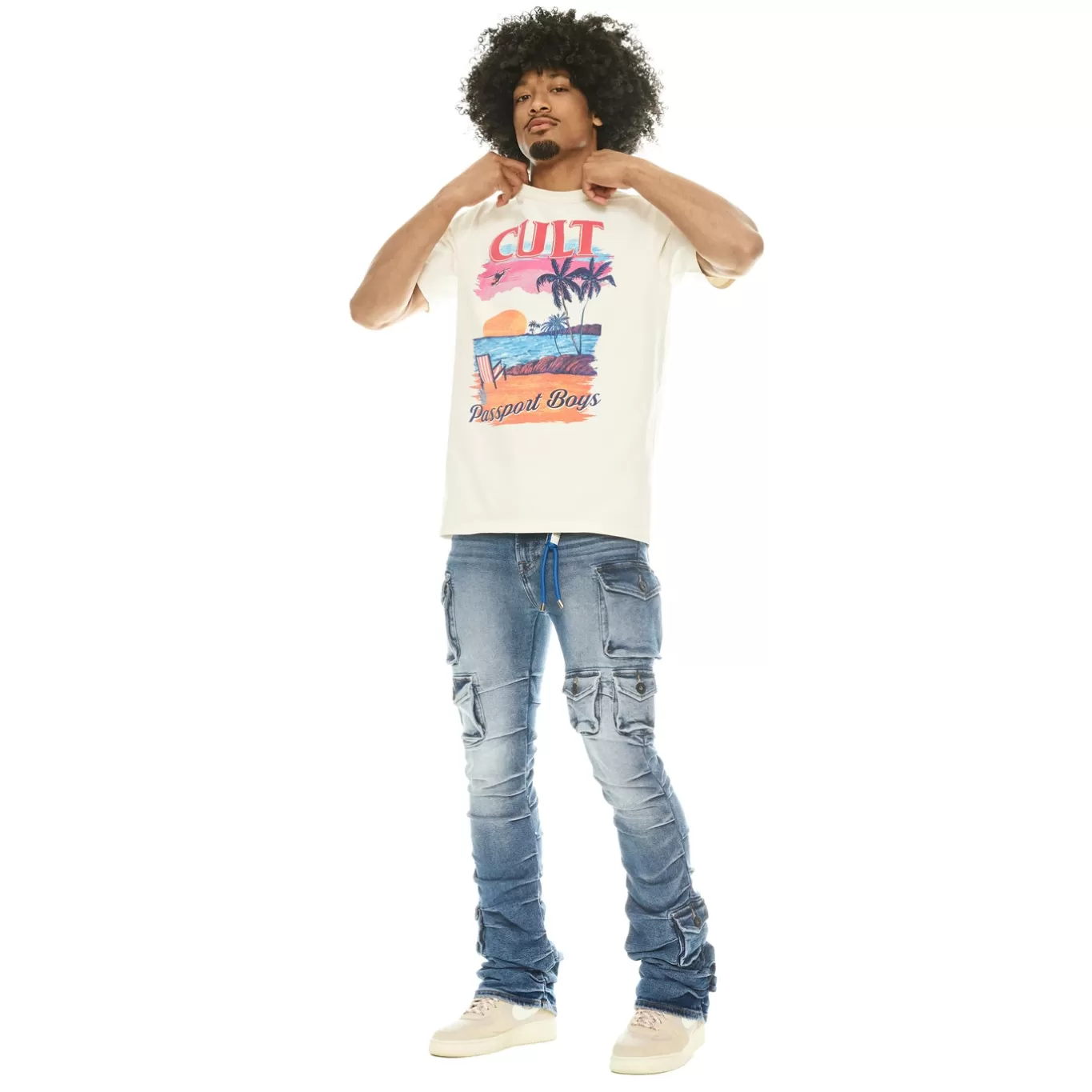 Cult Of Individuality T-Shirts<SHORT SLEEVE CREW NECK TEE "PASSPORT BOYS" IN WINTER CREAM WHITE